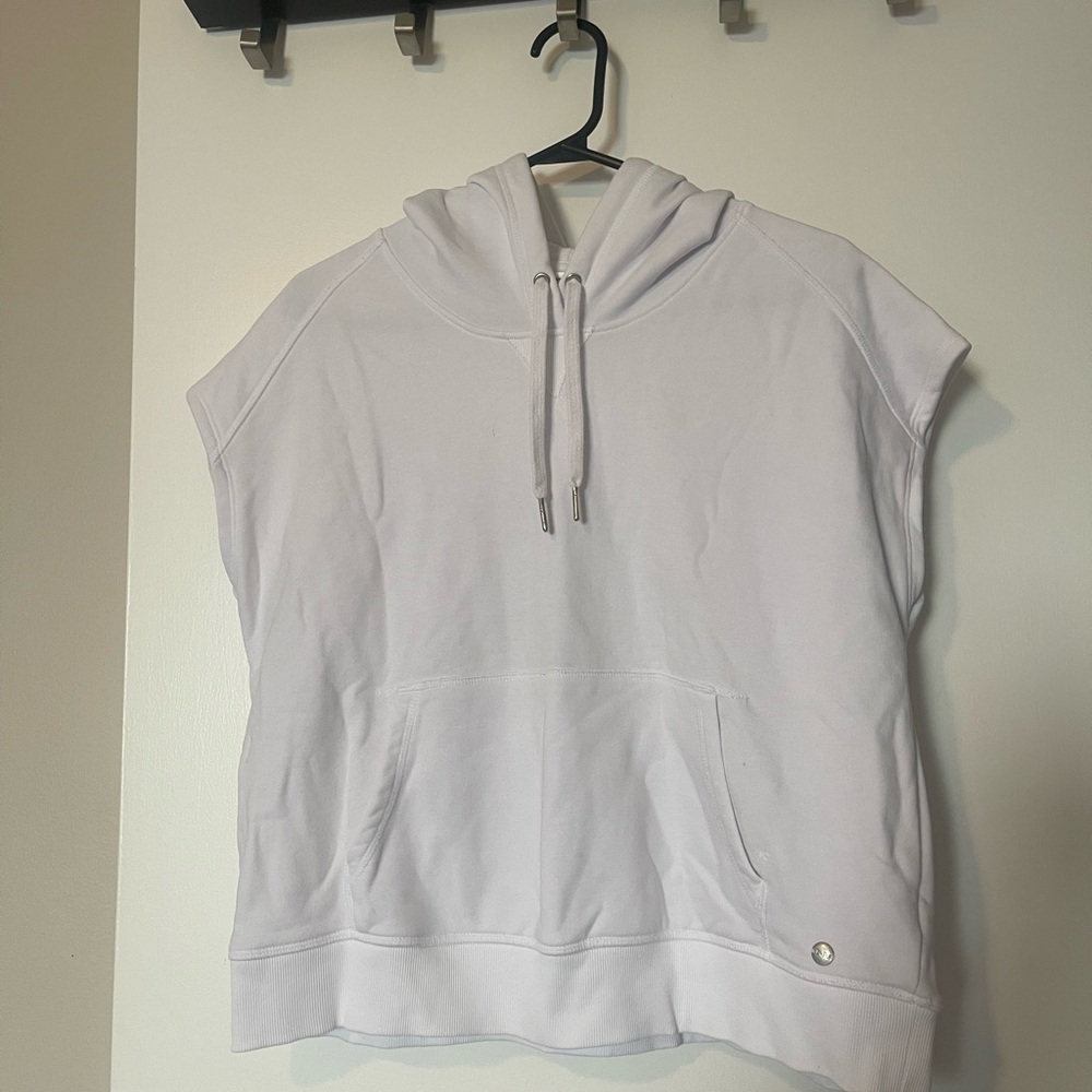 Northern Reflections White Sleeveless Hoodie